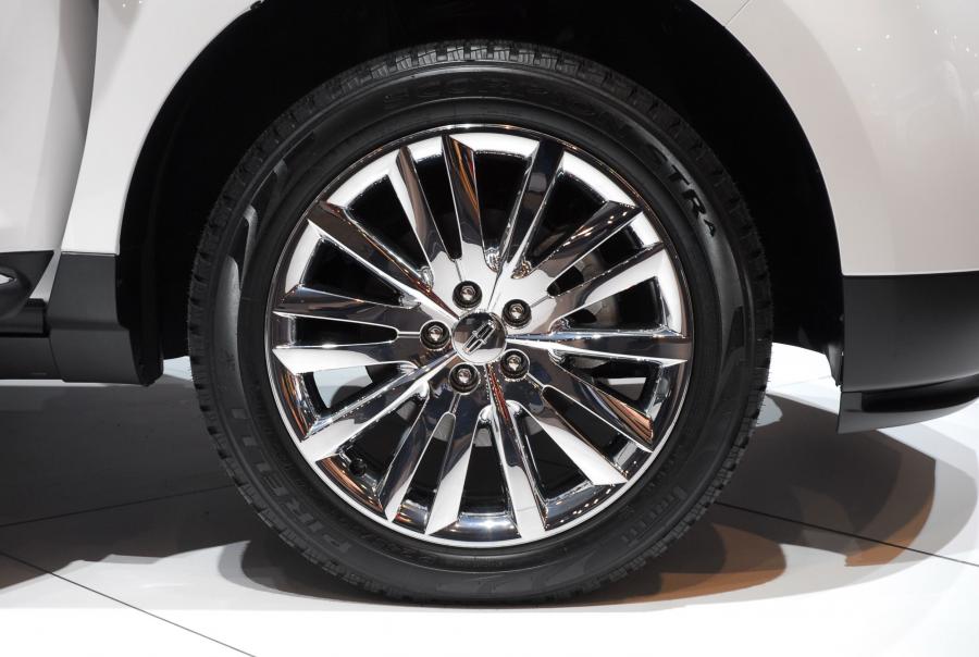  Lincoln MKX 2011 года  (фото 99 из 105)